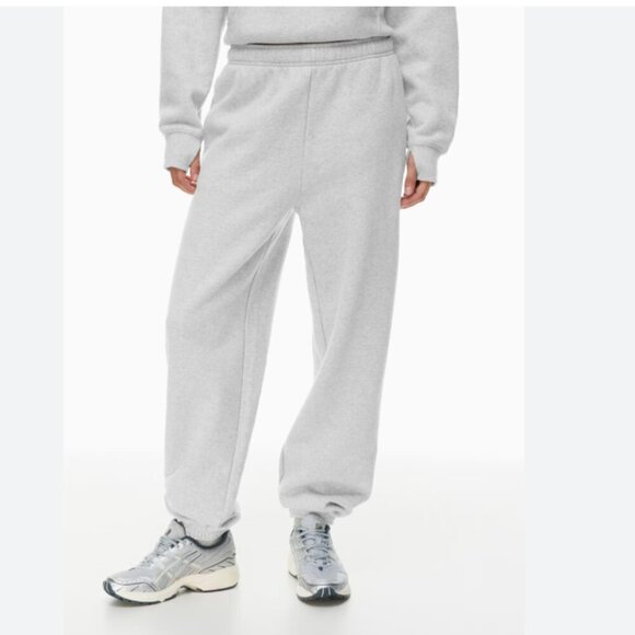 Aritzia Pants - TNA Aritzia Cozy Fleece Grey Sweat Pants Size XS